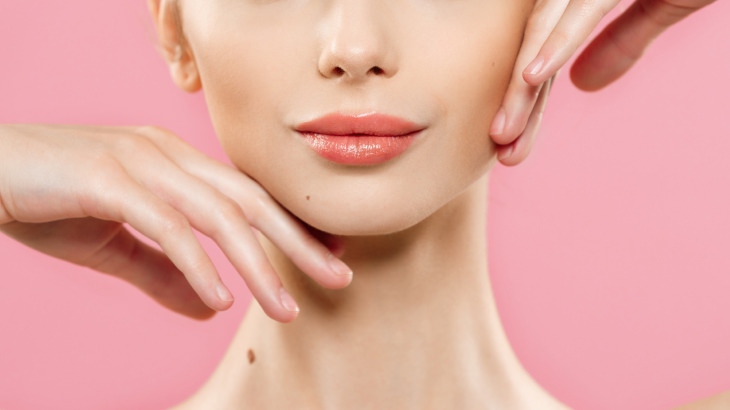 Lip Lift (Dudak Kaldırma) Nedir? Nasıl Yapılır?