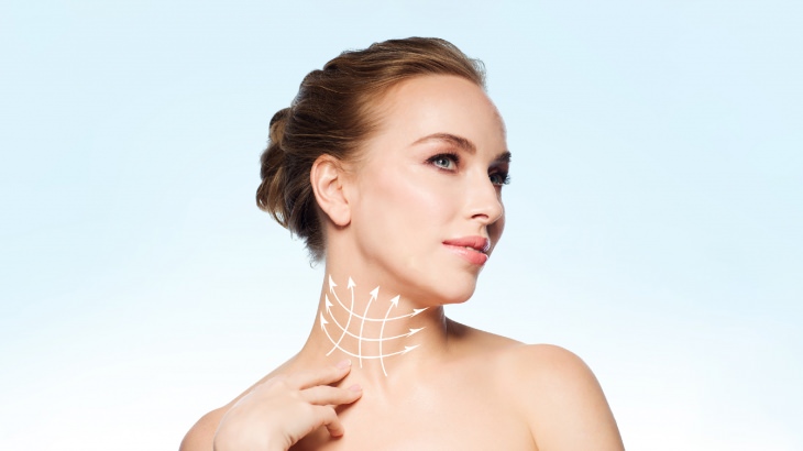 Boyun Germe (Neck Lift) Nedir? Nasıl Yapılır?